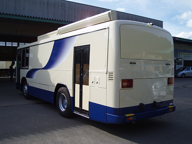 レントゲン車2