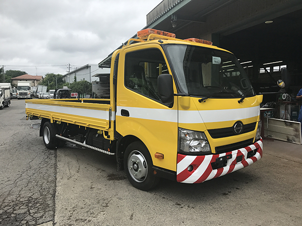 道路作業車4